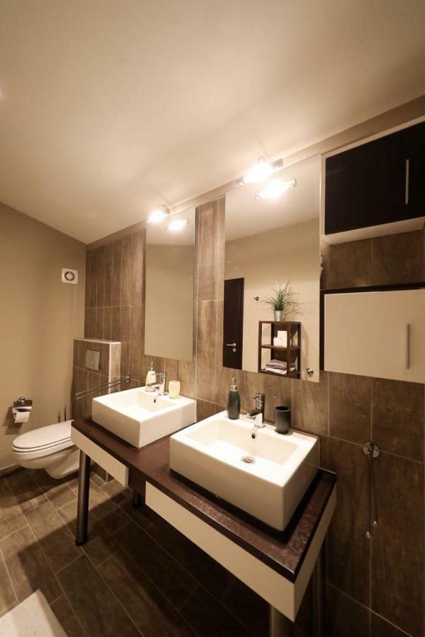 Luxury Rougemarin Apartment Pakostane